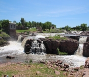 2016 05 29 SiousFalls Falls 040